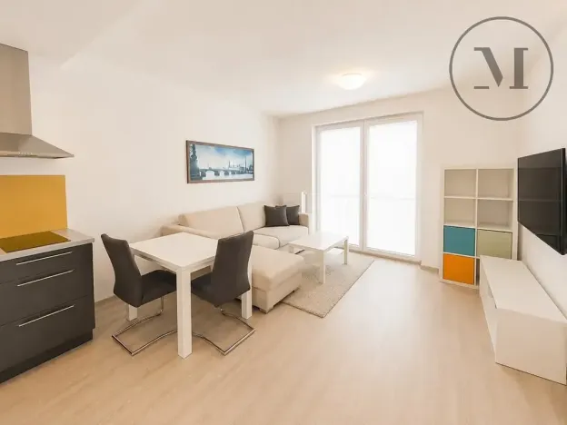 Pronájem bytu 2+kk, České Budějovice, Jírovcova, 55 m2