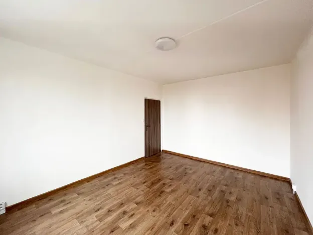 Pronájem bytu 2+1, Chomutov, Skalková, 51 m2