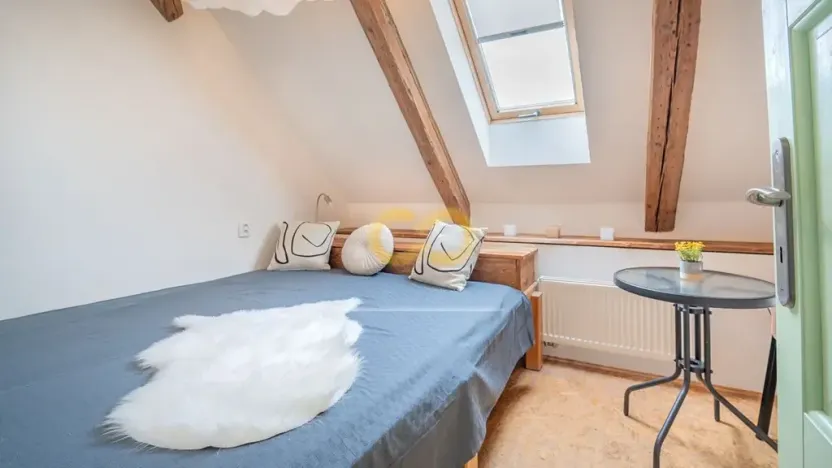 Prodej ubytování, Uzeničky, 590 m2