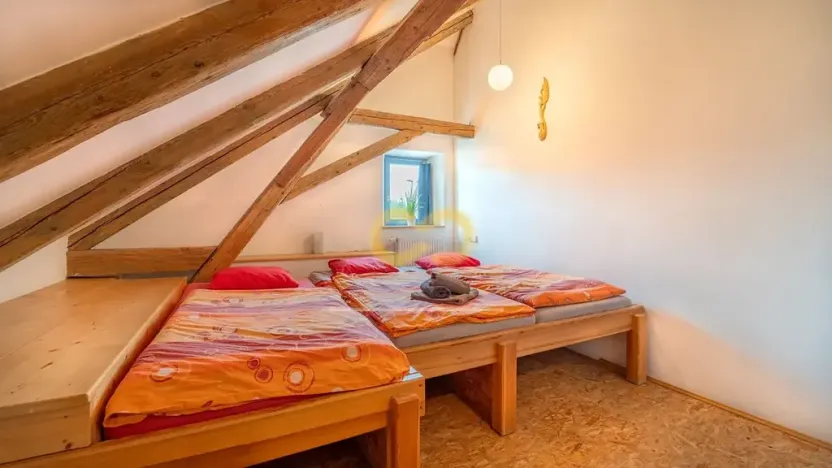 Prodej ubytování, Uzeničky, 590 m2