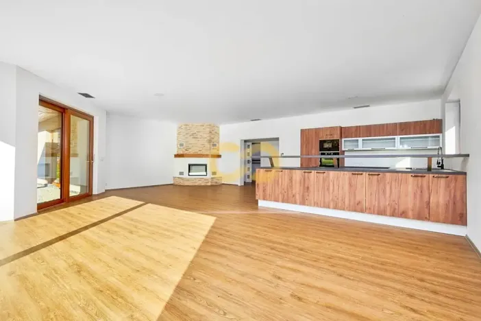 Pronájem rodinného domu, Kunice, 296 m2