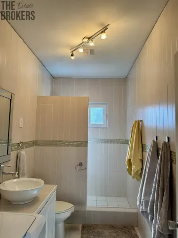 Prodej rodinného domu, French Harbour, Honduras, 185 m2
