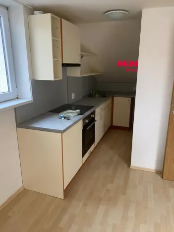 Pronájem bytu 2+kk, Hořovice, Smetanova, 43 m2