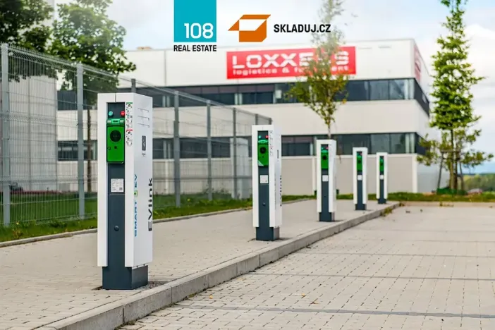 Pronájem skladu, Bor, 50000 m2