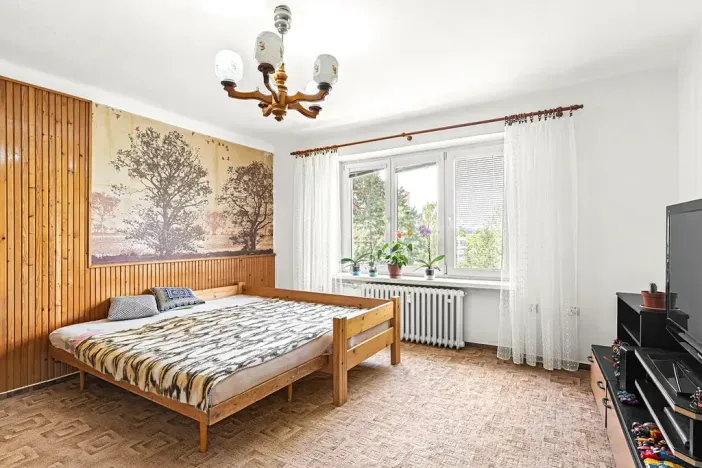 Prodej bytu 2+1, Tábor, Husinecká, 66 m2