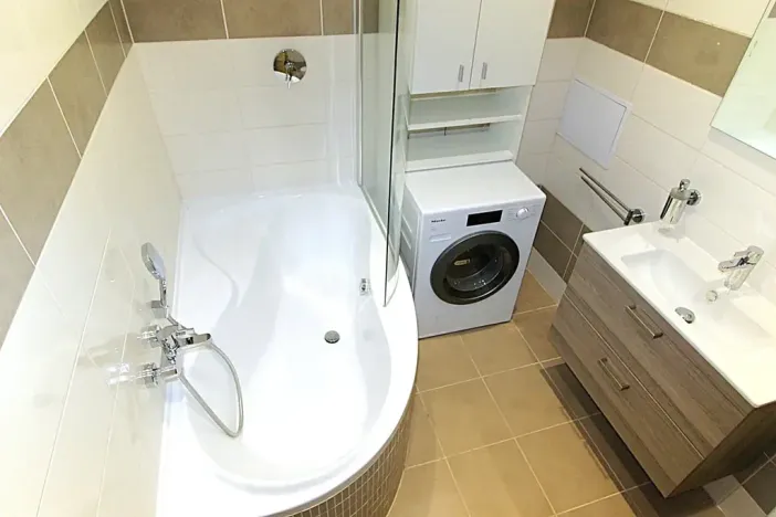 Prodej bytu 2+kk, Praha - Holešovice, Veverkova, 50 m2