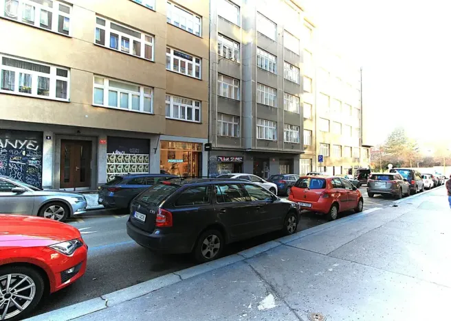 Prodej bytu 2+kk, Praha - Holešovice, Veverkova, 50 m2