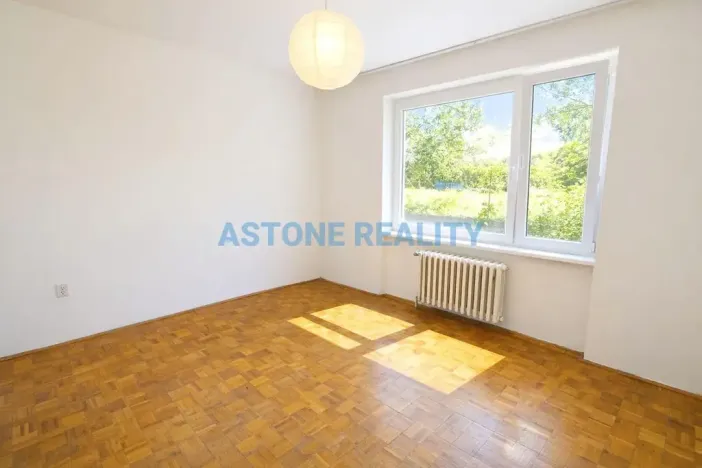 Pronájem bytu 3+1, Praha - Modřany, Hřebíkova, 76 m2