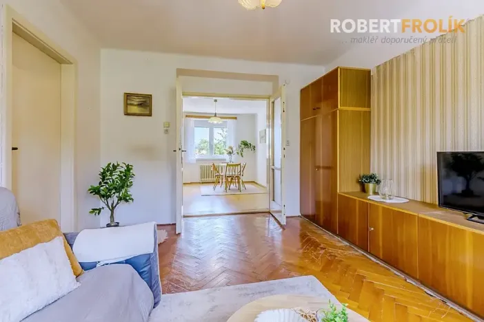 Prodej bytu 2+1, Praha - Bubeneč, Ve struhách, 48 m2
