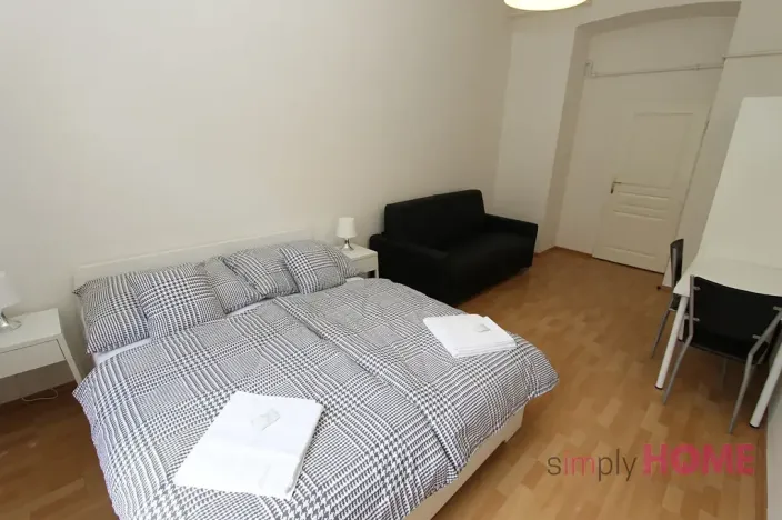 Pronájem bytu 2+1, Praha - Žižkov, Husitská, 63 m2