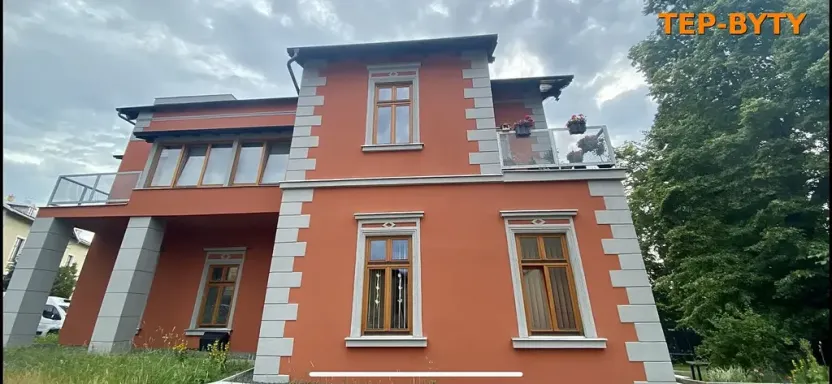 Prodej vily, Osek, Tyršova, 900 m2