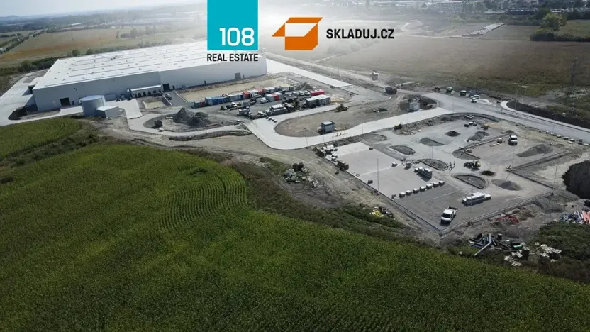 Pronájem skladu, Nymburk, 30000 m2