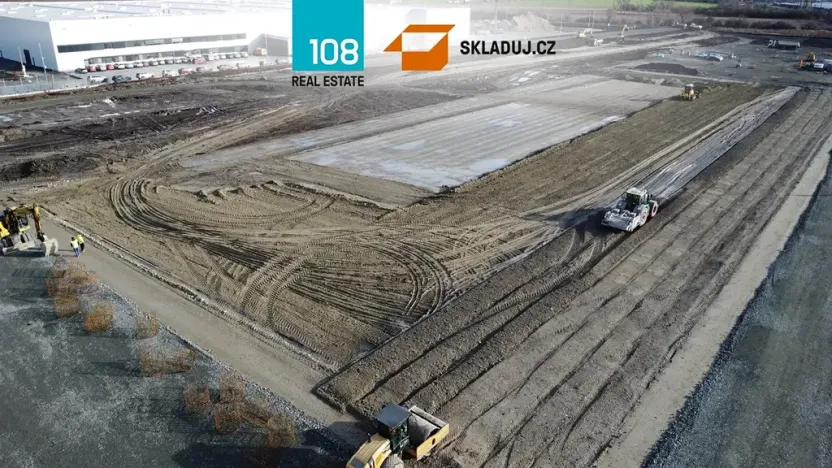 Pronájem skladu, Nymburk, 30000 m2