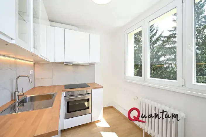 Pronájem bytu 2+1, Roztoky, Masarykova, 55 m2