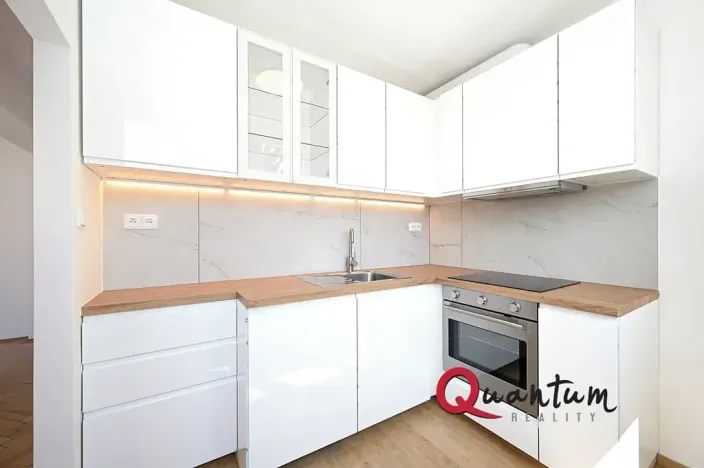 Pronájem bytu 2+1, Roztoky, Masarykova, 55 m2