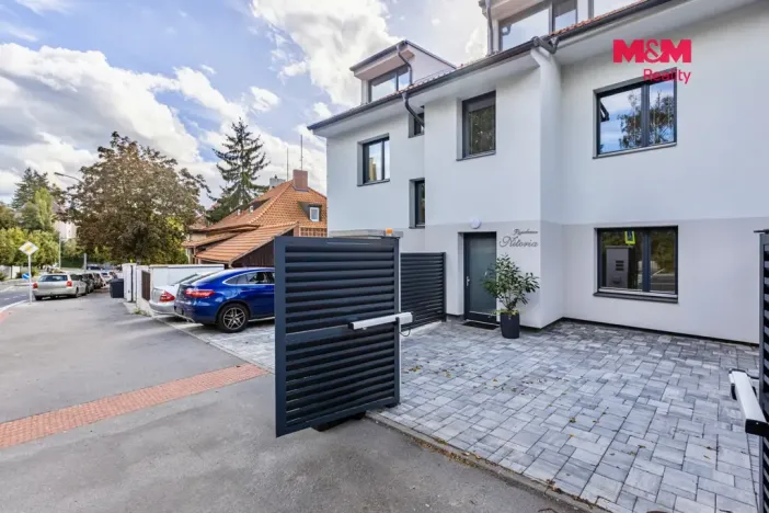 Pronájem bytu 4+kk, Praha - Smíchov, Podbělohorská, 250 m2