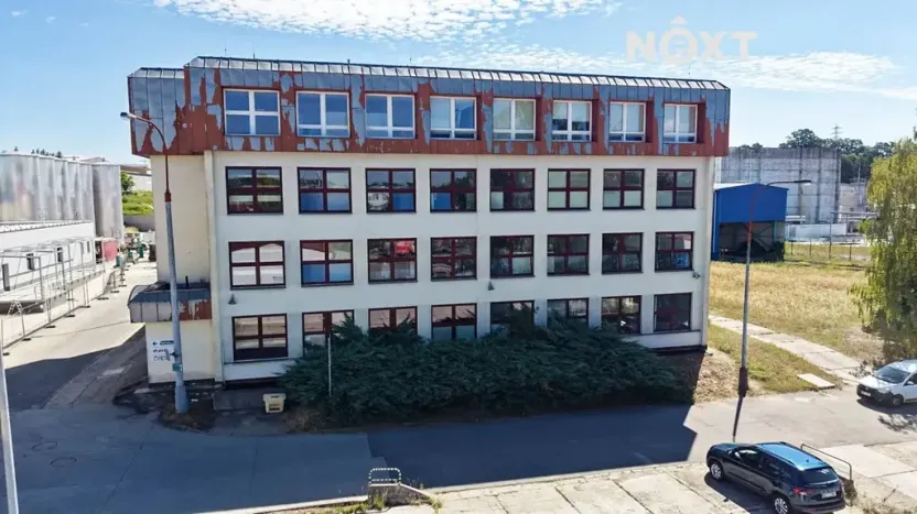 Prodej kanceláře, Tábor, U Cihelny, 1640 m2