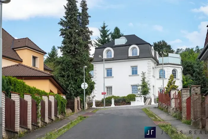 Prodej vily, Praha - Radotín, Ametystová, 338 m2