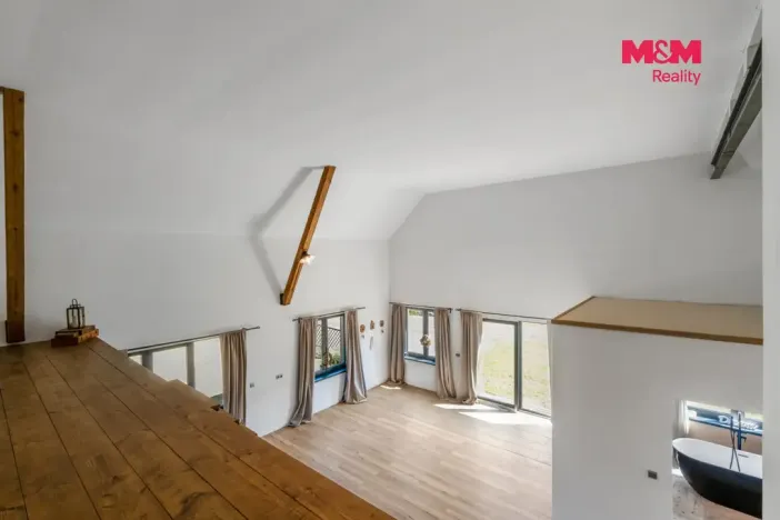 Prodej rodinného domu, Králův Dvůr - Křižatky, 156 m2
