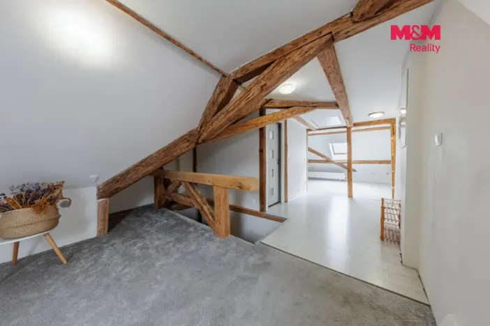 Prodej ubytování, Hroznětín, Mlýnská, 327 m2