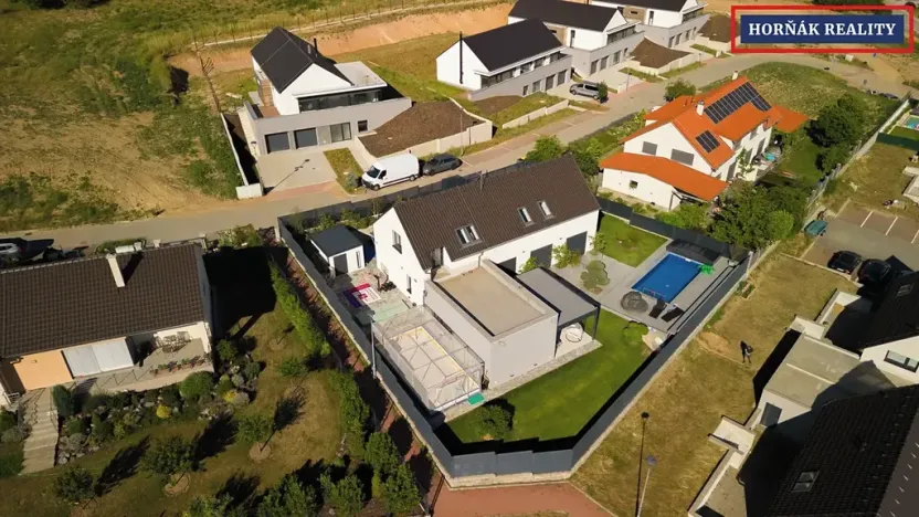 Prodej rodinného domu, Ochoz u Brna, 288 m2
