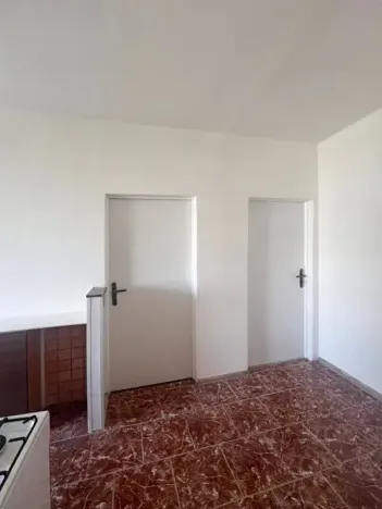 Pronájem bytu 2+1, Klášterec nad Ohří, Královéhradecká, 67 m2