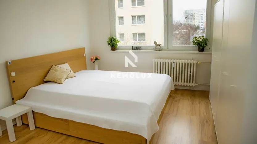 Prodej bytu 3+1, Praha - Chodov, Valentova, 69 m2