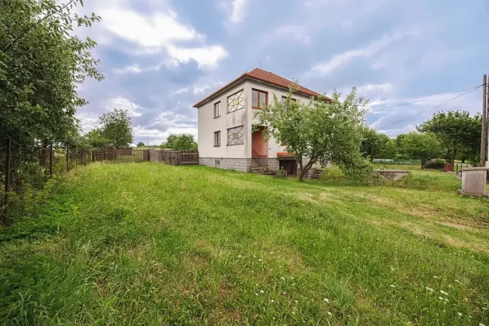 Prodej rodinného domu, Předín, 193 m2