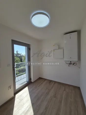 Pronájem bytu 2+kk, Šlapanice, 47 m2