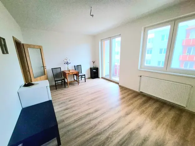 Prodej bytu 1+kk, Praha - Kyje, Sicherova, 36 m2