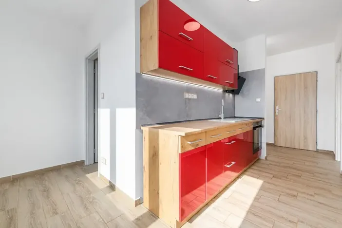 Pronájem bytu 2+1, Veselí nad Lužnicí, Pod Markem, 56 m2