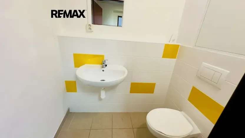 Pronájem kanceláře, Praha - Háje, Kupeckého, 100 m2