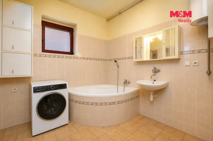 Prodej rodinného domu, Sezemice - Kladina, 98 m2