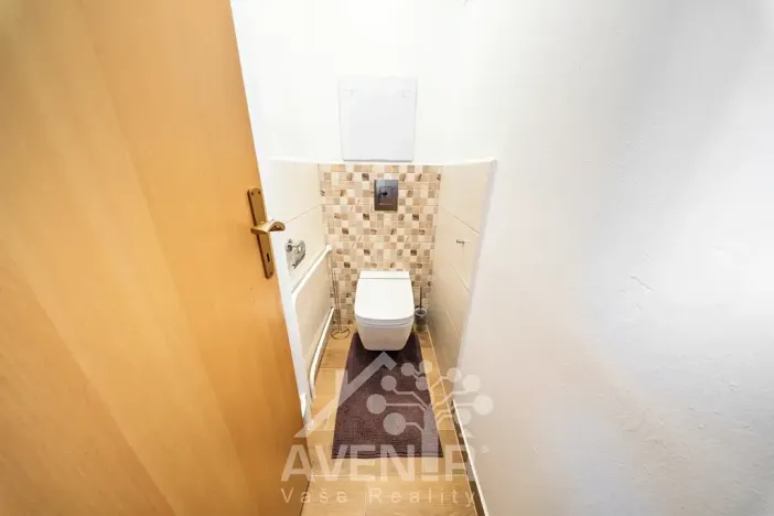 Prodej bytu 2+1, Jablonec nad Nisou, Vysoká, 94 m2