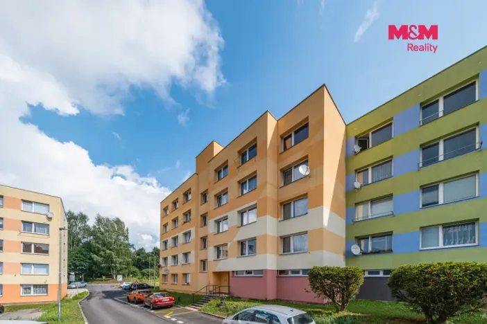 Prodej bytu 3+1, Volary, Sídl. Míru, 70 m2