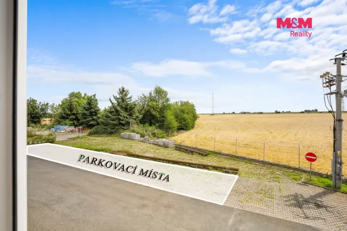 Pronájem kanceláře, Pletený Újezd, Družstevní, 451 m2