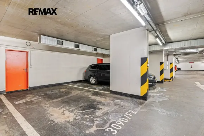 Pronájem bytu 2+kk, Praha - Vysočany, Podkovářská, 54 m2