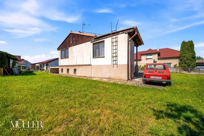 Prodej rodinného domu, Holice, Ve Drahách, 100 m2