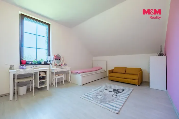 Prodej bytu 4+kk, Úvaly, Smrková, 142 m2