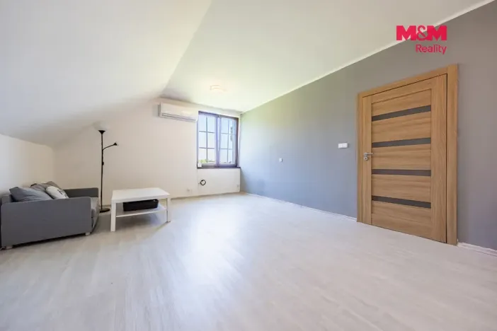 Prodej bytu 4+kk, Úvaly, Smrková, 142 m2