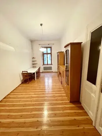 Prodej bytu 3+1, Praha - Malá Strana, Petřínská, 75 m2