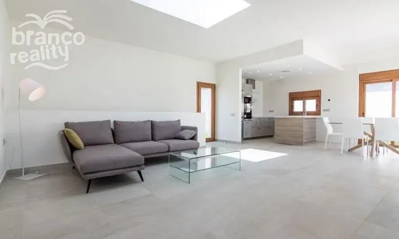 Prodej rodinného domu, Torrevieja, Alicante, Španělsko, 295 m2