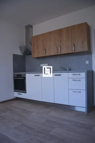 Pronájem bytu 2+kk, Charváty, 40 m2