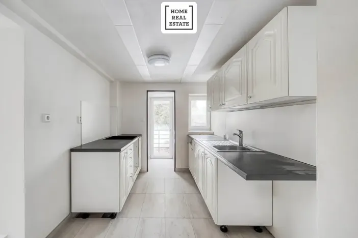 Pronájem apartmánu, Praha - Dolní Měcholupy, U svornosti, 117 m2