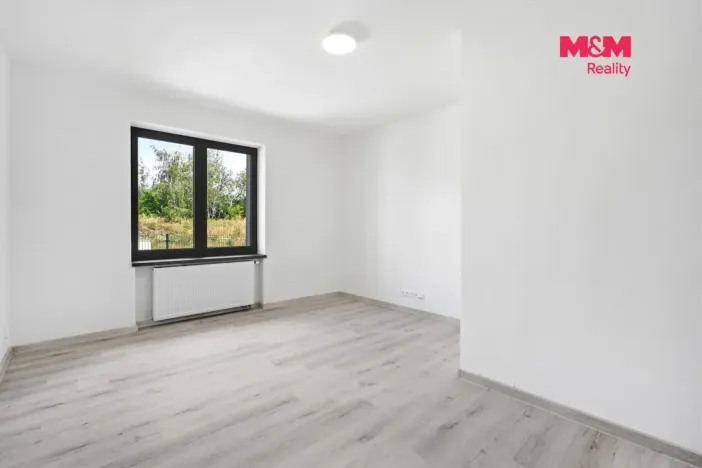 Prodej rodinného domu, Kostelec nad Labem - Jiřice, Kostelecká, 110 m2