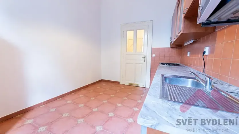 Pronájem bytu 2+1, Praha - Karlín, Sokolovská, 64 m2