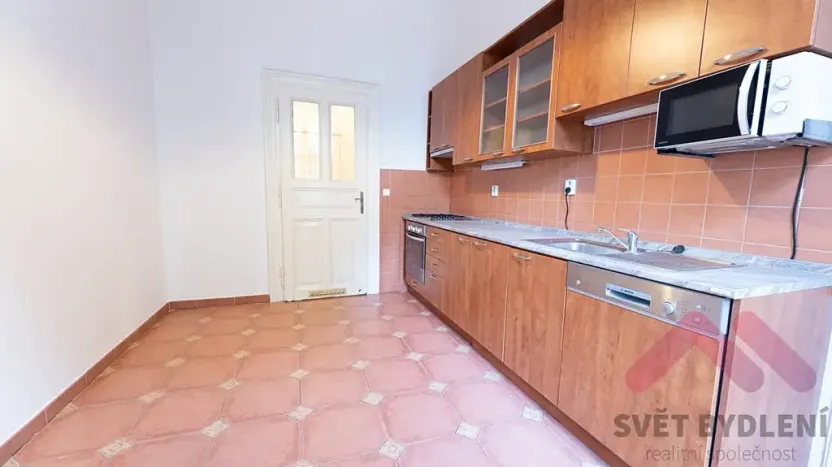 Pronájem bytu 2+1, Praha - Karlín, Sokolovská, 64 m2
