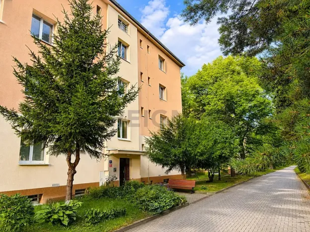 Pronájem bytu 3+1, Praha - Čakovice, Radbuzská, 78 m2