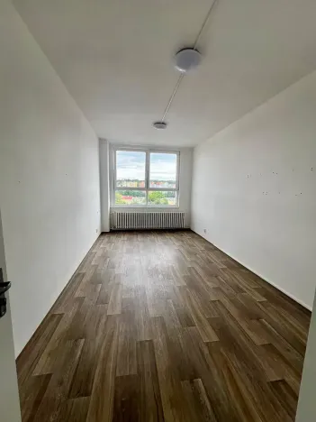 Pronájem kanceláře, Cheb, Wolkerova, 20 m2