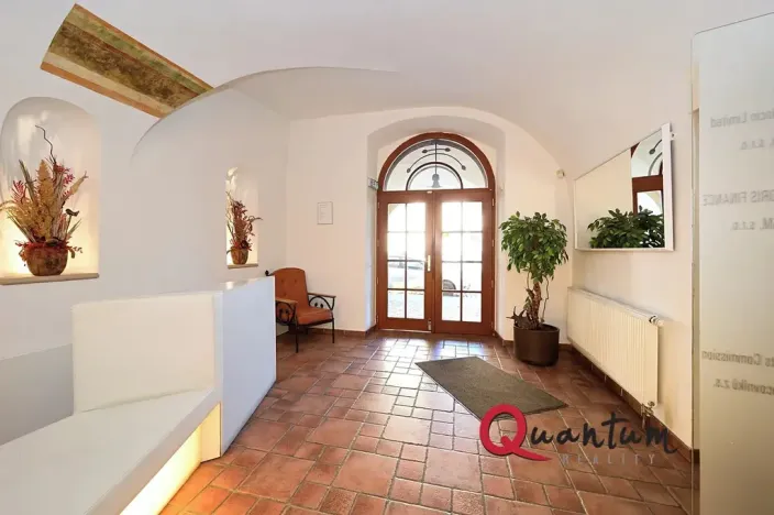Pronájem kanceláře, Praha - Hradčany, Loretánské náměstí, 11 m2